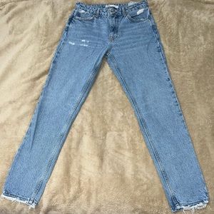 Zara slim, mom fit, light wash, ripped, high waisted jeans.